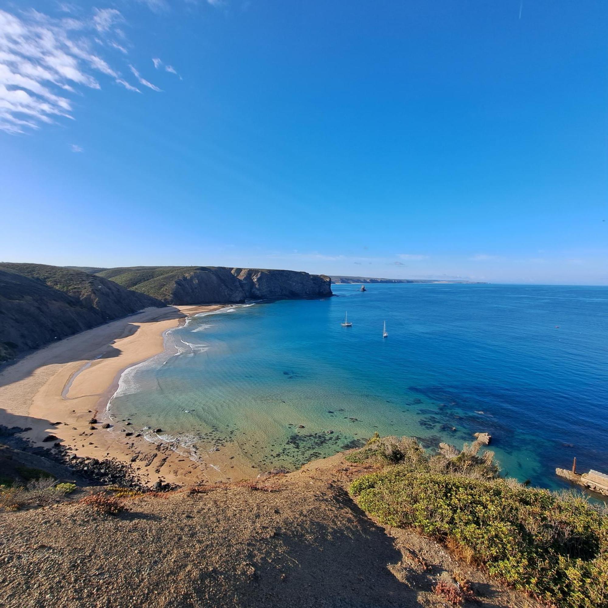 Falésias da Arrifana Praia da Arrifana Extérieur photo